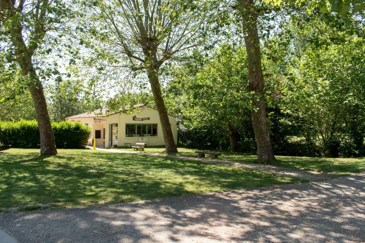 Camping L'Ilot Du Chail Sansais Exterior photo